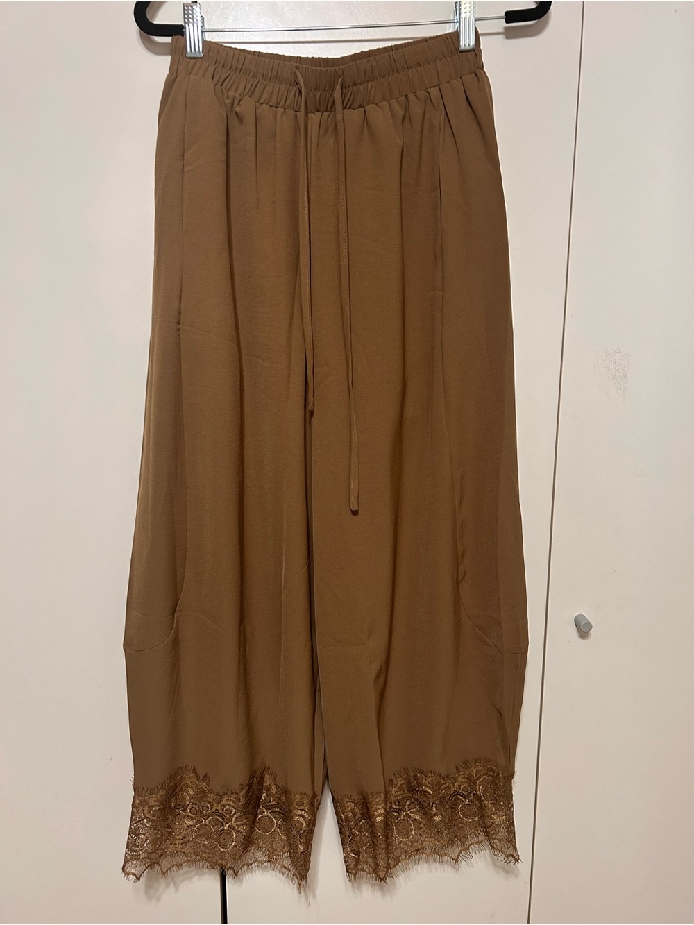 Khaki-Brown Lace-Hem Wide Leg Pants